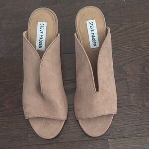 Steve Madden Women's Brown Peep-Toe Mules